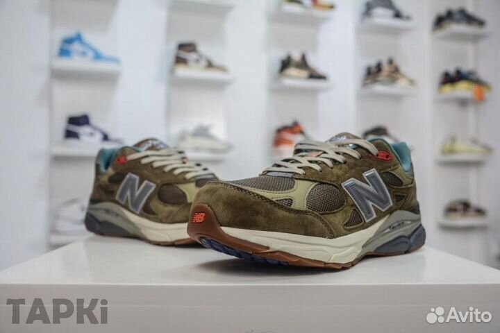 Bodega x New Balance 990v3 кроссовки