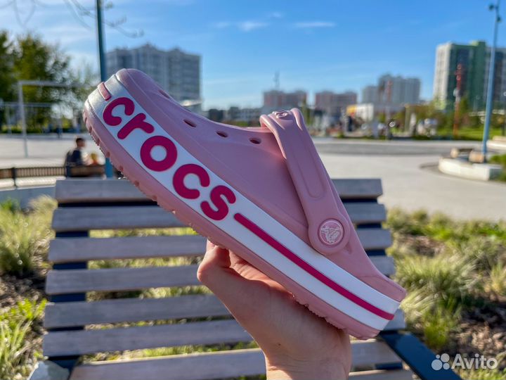 Crocs сабо розовые