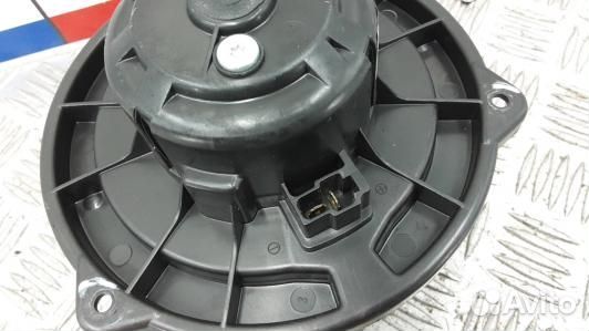 Моторчик печки toyota avensis T25 (8BR09KK01)