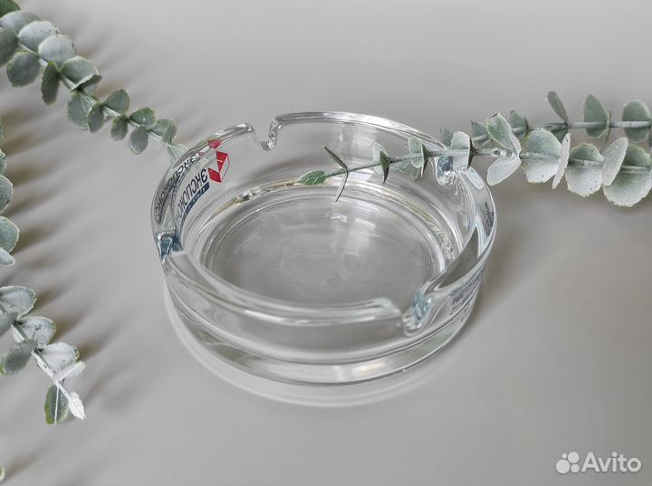 Пепельница стекло