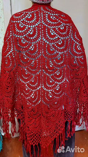 Шаль ручной вязки