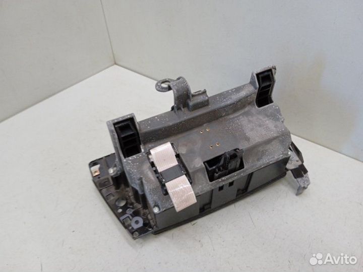 Ящик Bmw 7-Series E65/E66 2005