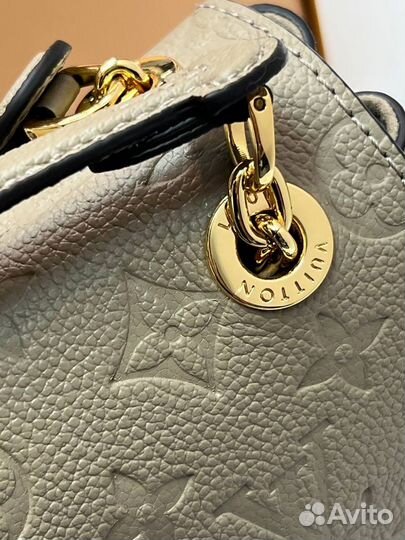 Элегантная сумка louis vuitton Vavin PM