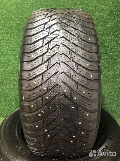 Nokian Tyres Hakkapeliitta 8 SUV 275/50 R20 113T