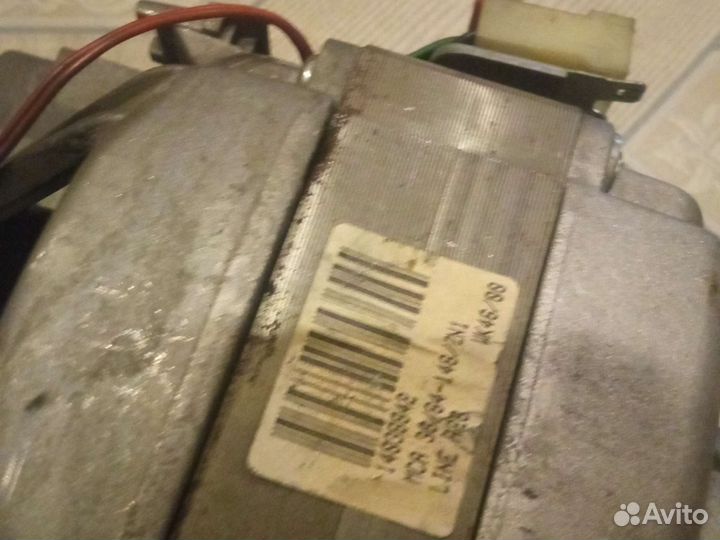 Двигататель стиральной машины