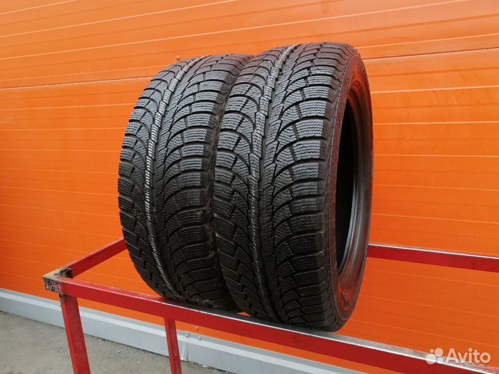 Gislaved Soft Frost 3 215/55 R16 97T