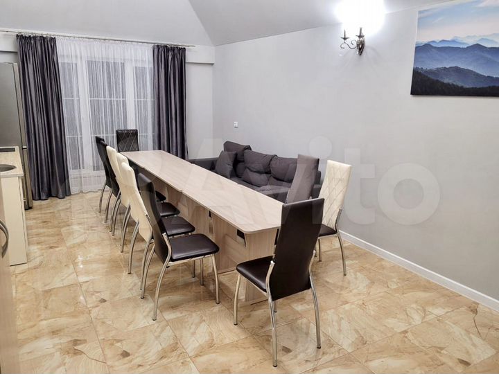 Дом 210 м² на участке 10 сот.