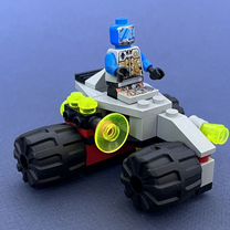 Lego System 6818 Space UFO - Cyborg Scout