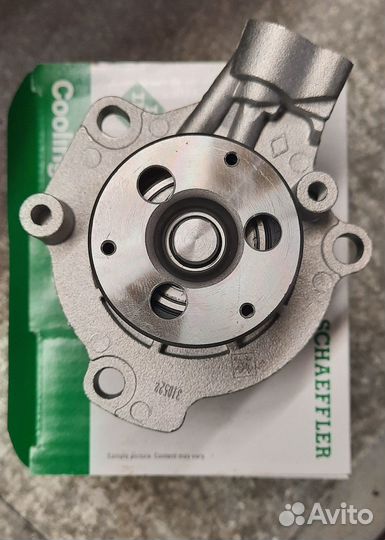 Насос охлаждающей жидкости (помпа)