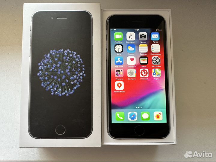 Телефон iPhone 6