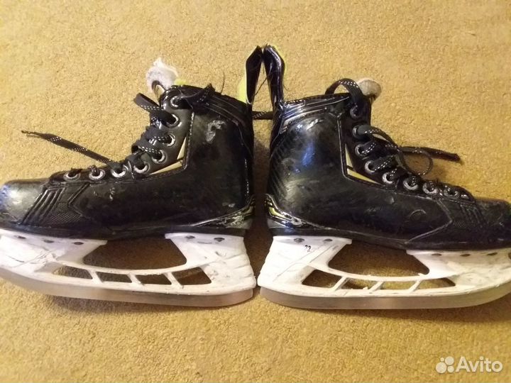 Коньки bauer 13.5 2s