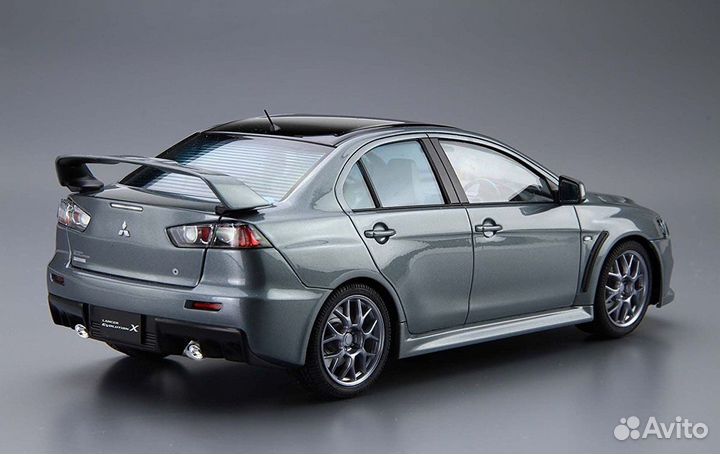 Mitsubishi Lancer X Сборная модель Aoshima 05795