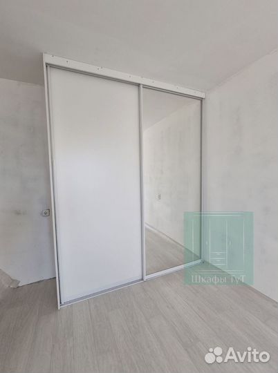 Шкаф стенка