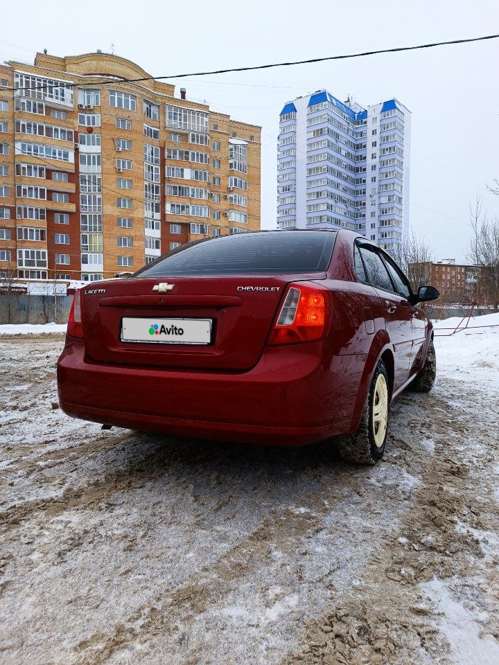 Chevrolet Lacetti: фото владельца