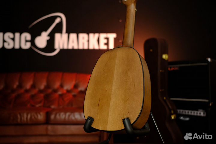 Укулеле ананас