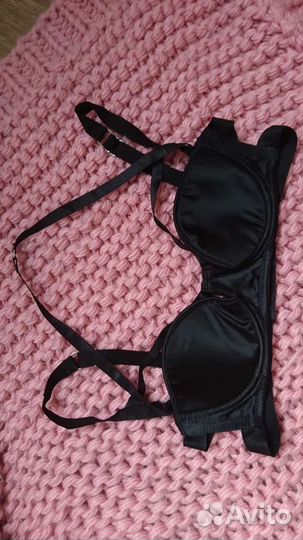 Бюстгальтеры Stella McCartney, intimissimi, дефиле