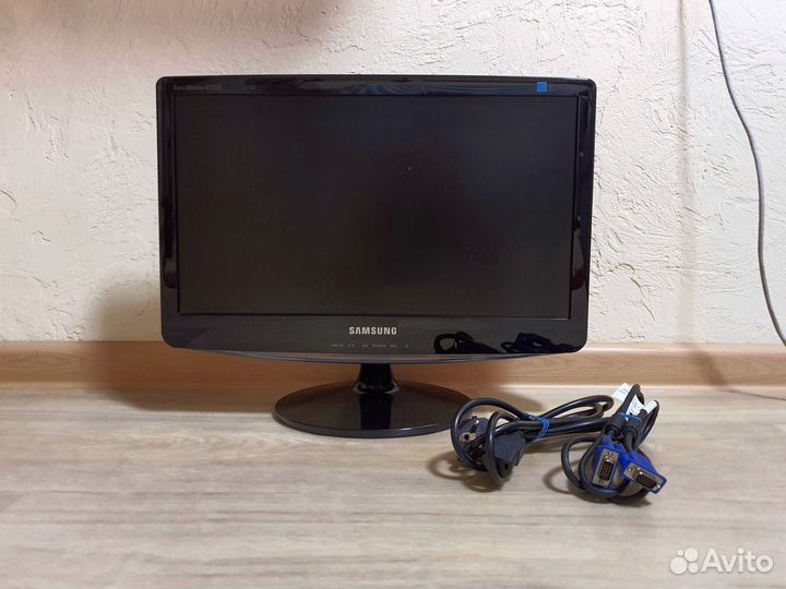 Монитор Samsung B1930N