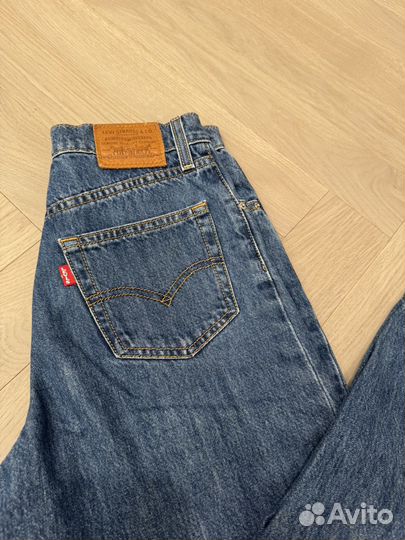 Джинсы levis 25