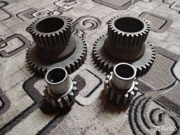 Шестерня на балочный мост бортовой на мтз 1221