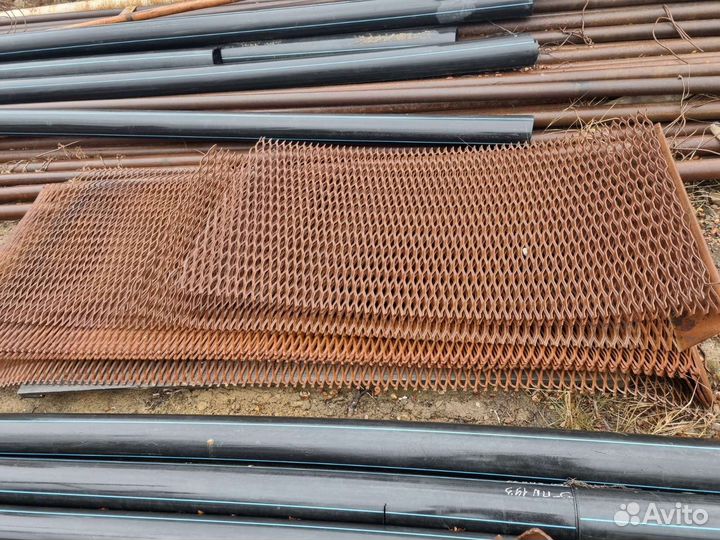 Металлические листы, просечка