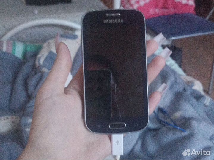 Samsung Galaxy Trend GT-S7390, 4 ГБ