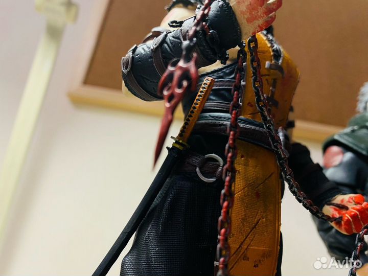 Фигурка Скорпиона из Мортал Комбат