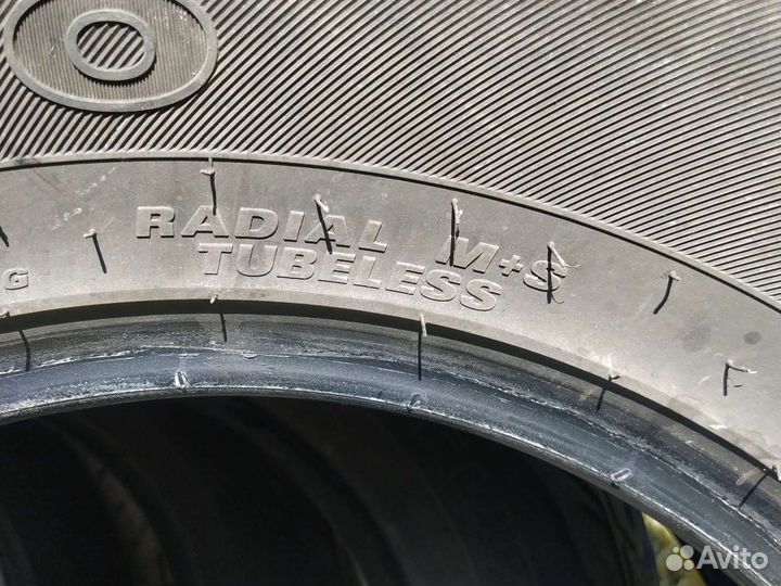 Kumho Road Venture AT61 205/65 R16 104S