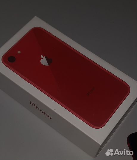iPhone 8 Plus, 64 ГБ