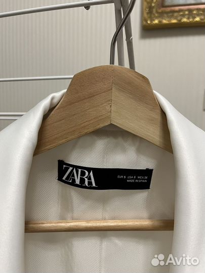 Пиджак и брюки Zara