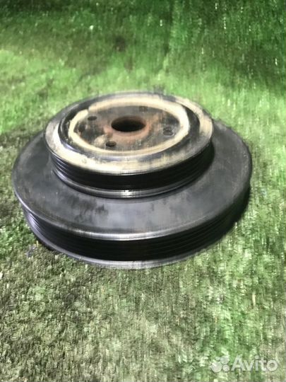 Шкив помпы Mitsubishi Pajero Sport K9 6G72