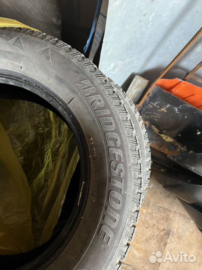 Bridgestone Blizzak Spike-01 195/65 R15 91T