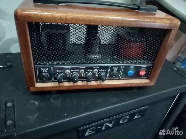 Усилитель гитарный ламповый