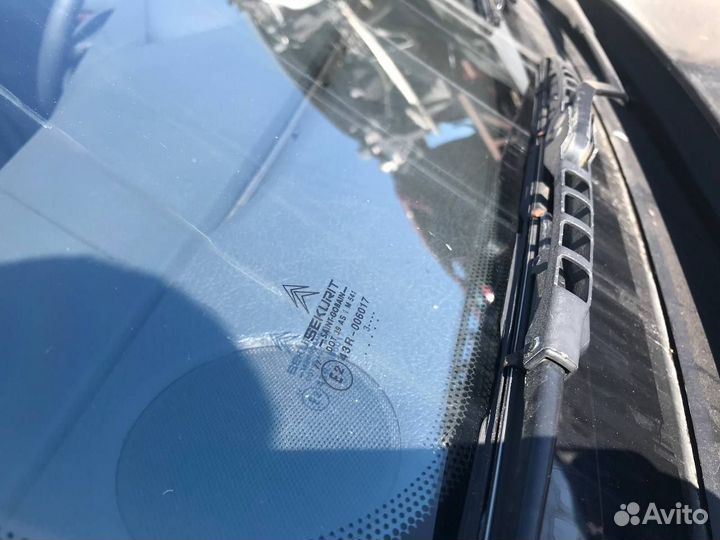 Стекло лобовое Citroen C5 1 дорест