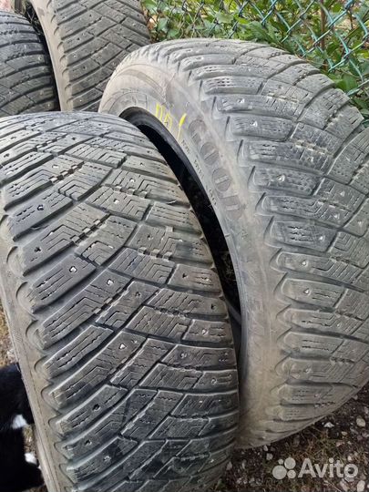 Goodyear UltraGrip Arctic 2 205/55 R16