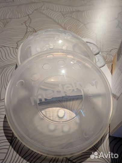 Вентилируемые накладки на грудь Medela