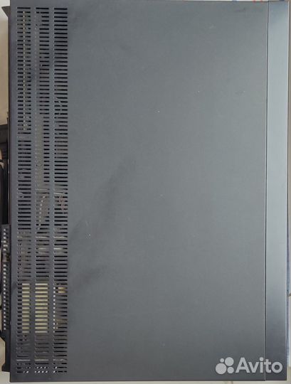 Видеомагнитофон