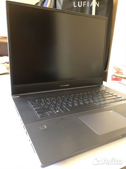 Ноутбук asus StudioBook 17.3”(W700G3T-AV018T)