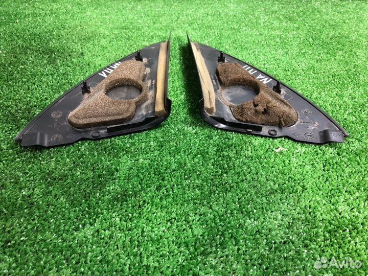 Накладка двери Nissan Almera N16 1.5 QG15 2005