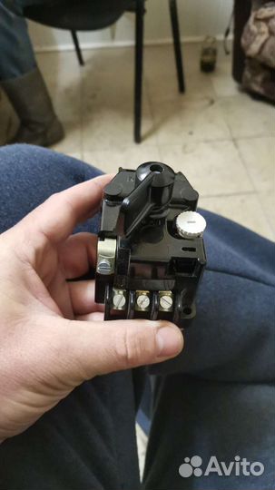 Переключатель 380