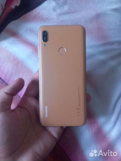 Телефон Huawei