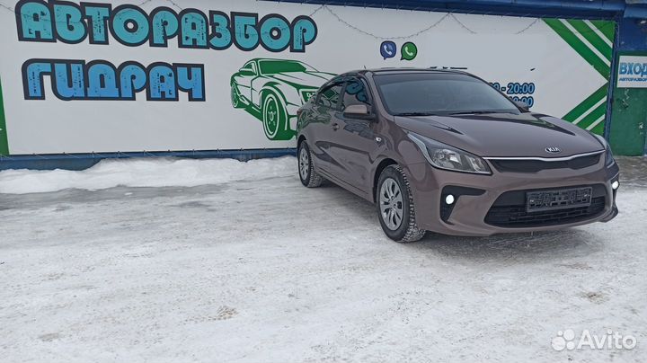 Накладка декоративная Kia Rio 4 84750H0000 Отлично