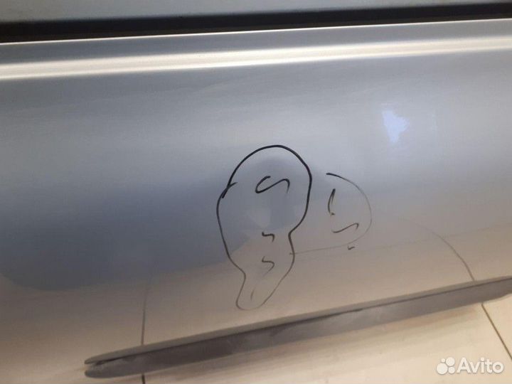 Дверь задняя правая Renault Clio