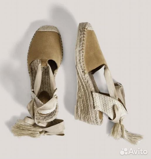 Эспадрильи на танкетке Oysho