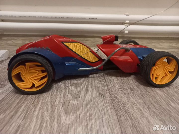 Машина на радиоуправлении Marvel