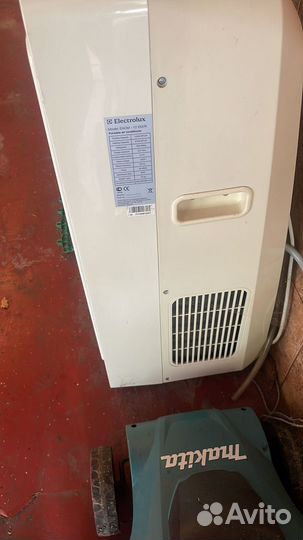 Напольный кондиционер electrolux