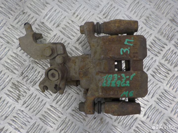 Суппорт тормозной задний правый Mazda 6 GH 2007