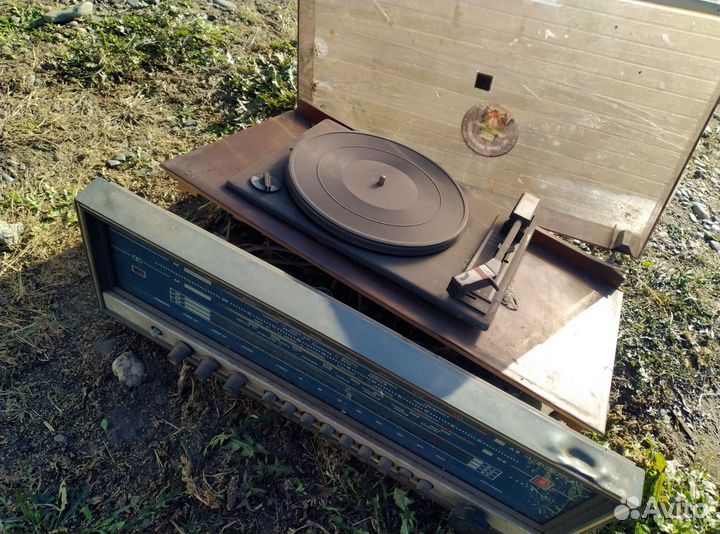 Мелодия стерео