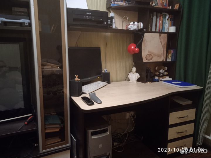 Компьютерный стол бу