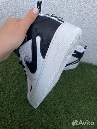 Кроссовки Nike Air Force 1 mid