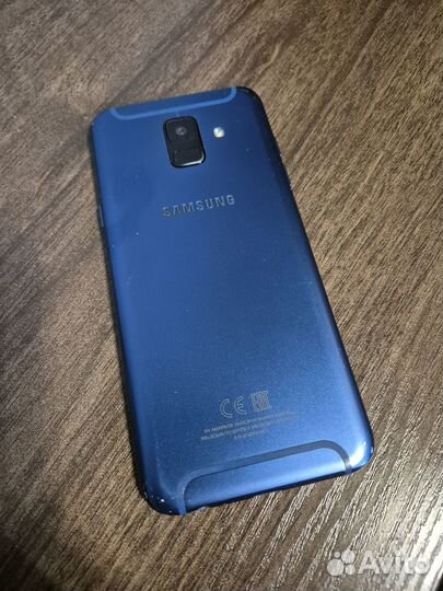 Samsung Galaxy A6, 3/32 ГБ